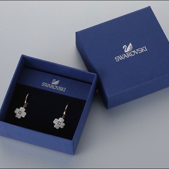Swarovski Jewelry - OBO Latisha clover earrings